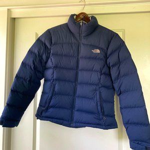 The North Face Women's Nuptse 700 Fill Down Jacket